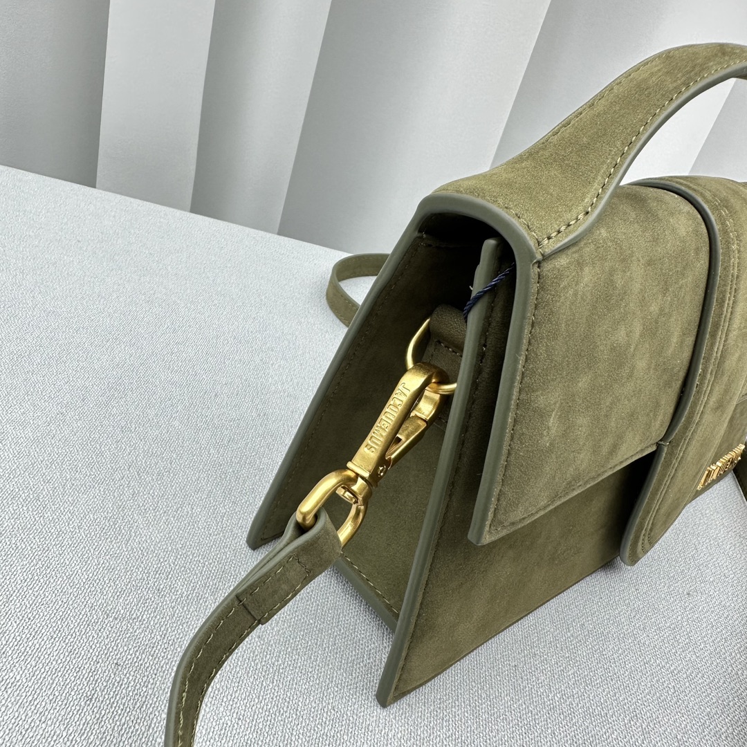 Jacquemus Satchel Bags